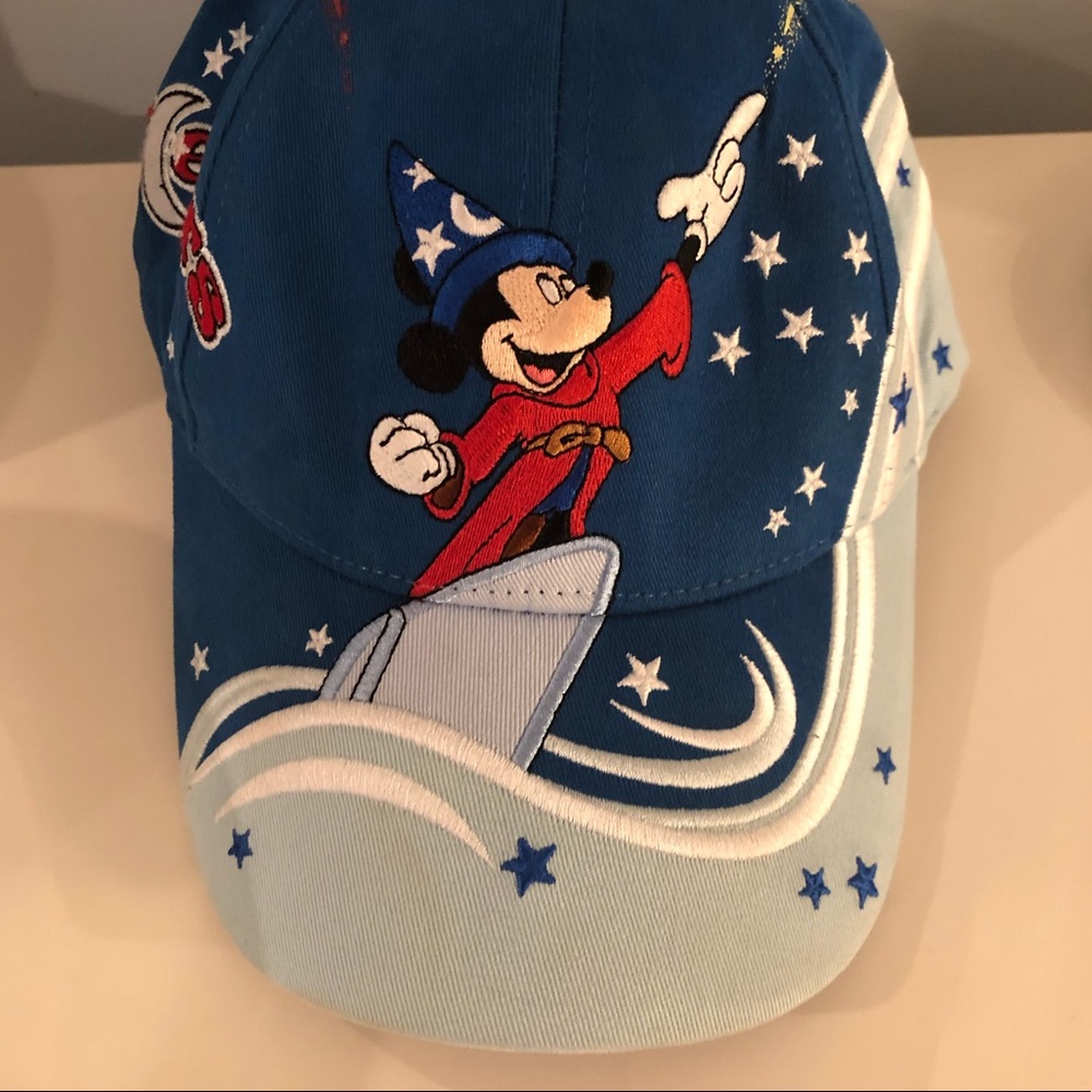 NWOT Kids Disney hat!